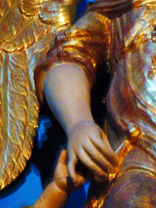 Photographie intitulée "La main de l'ange" par Béatrice Marie Penaud, Œuvre d'art originale