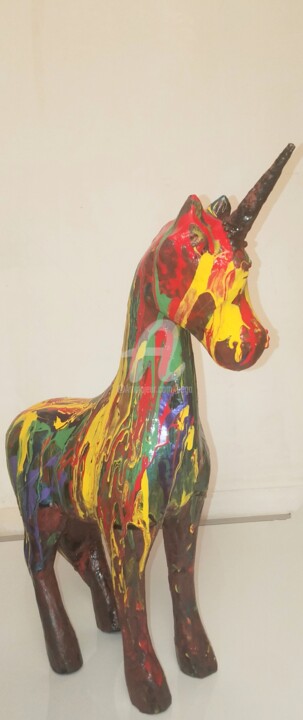 Sculpture intitulée "La licorne a ©" par Bega, Œuvre d'art originale, Papier mâché