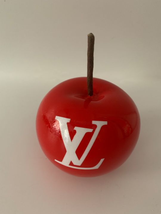 Escultura titulada "Apple LV - red" por Benji, Obra de arte original, Resina
