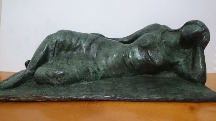 Sculpture intitulée "Lying Mother" par Berj Demerjian, Œuvre d'art originale, Bronze