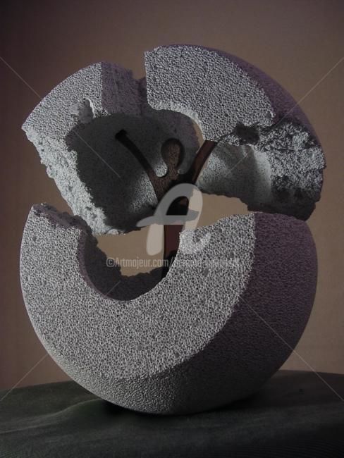 Sculpture intitulée "L'oppression vaincue" par Bernard Baltassat, Œuvre d'art originale