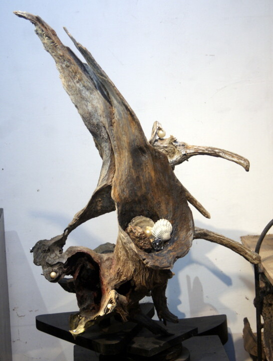 Sculpture intitulée "les voleurs de perl…" par Bernard Chenu, Œuvre d'art originale, Bois