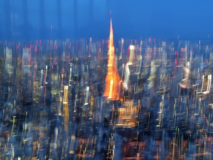 Photographie intitulée "Tokyo symphony" par Bernard Levy, Œuvre d'art originale, Photographie numérique