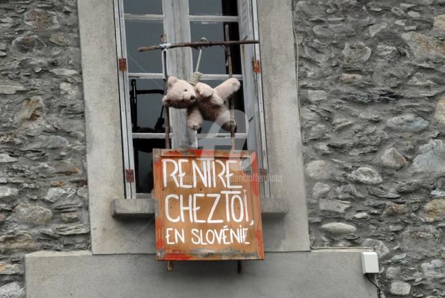 Fotografía titulada "L'ours et le loup." por Michel Bettendroffer, Obra de arte original