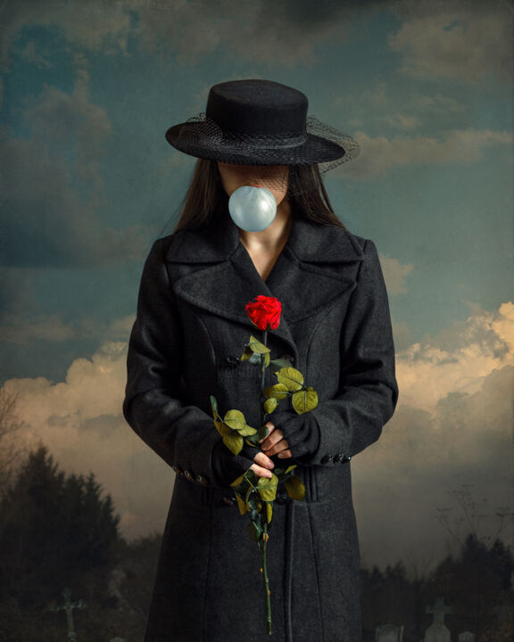 Fotografia intitolato "Insolence" da Bettina Dupont, Opera d'arte originale, Fotografia manipolata