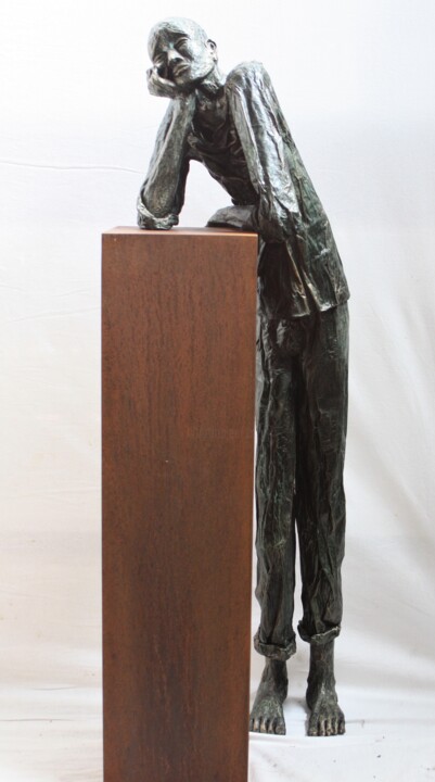 Sculpture titled "présence 11" by Betty Hanns, Original Artwork, Paper maché