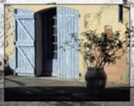 Photographie intitulée "The Blue Door, Prov…" par Bill Marshall, Œuvre d'art originale
