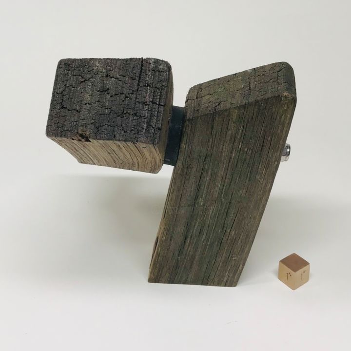 Sculpture intitulée "Tilted" par Bill Enck, Œuvre d'art originale, Bois