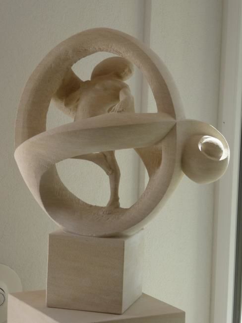 Sculpture intitulée "Danseuse dans l'oeuf" par Jérémy Birbaum, Œuvre d'art originale, Pierre