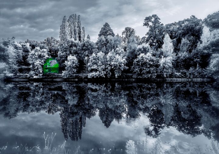 Fotografía titulada "LA MAISON DANS LA N…" por Blaise Lavenex, Obra de arte original, Fotografía manipulada