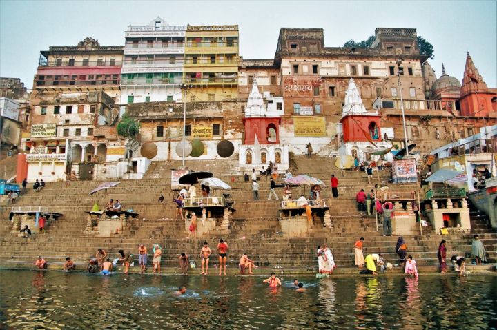 Fotografie getiteld "Varanasi. The Sacre…" door Boris Davidovich, Origineel Kunstwerk