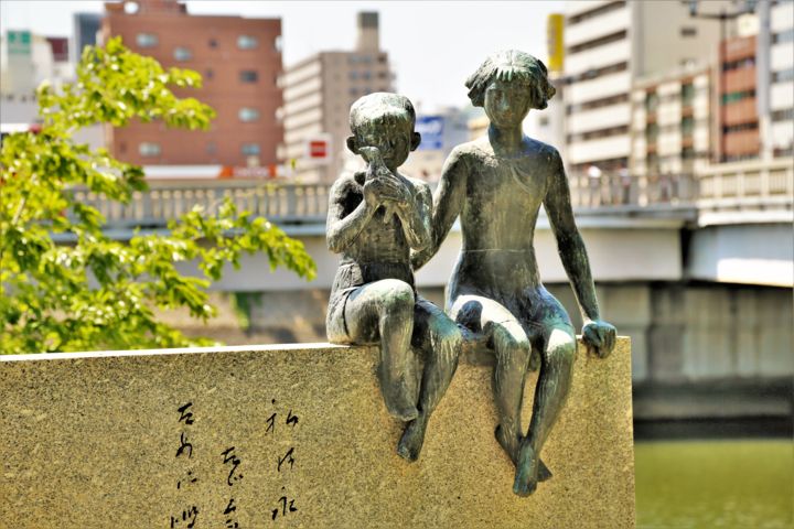 Fotografie getiteld "Hiroshima. N2. Japan" door Boris Davidovich, Origineel Kunstwerk, Digitale fotografie