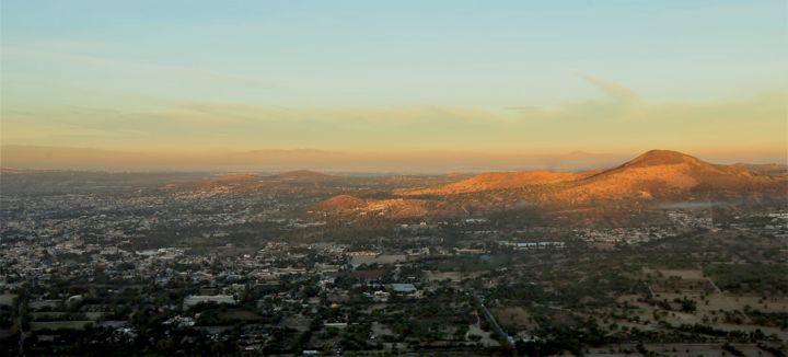 Photography titled "Teotihuacan. 5:00 i…" by Boris Davidovich, Original Artwork, Digital Photography