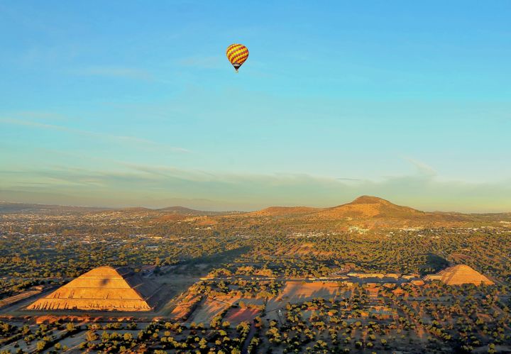 Φωτογραφία με τίτλο "Teotihuacan. 5:00 i…" από Boris Davidovich, Αυθεντικά έργα τέχνης, Ψηφιακή φωτογραφία