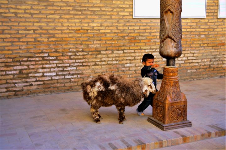 Photographie intitulée "Liberation. Khiva.…" par Boris Davidovich, Œuvre d'art originale, Photographie numérique