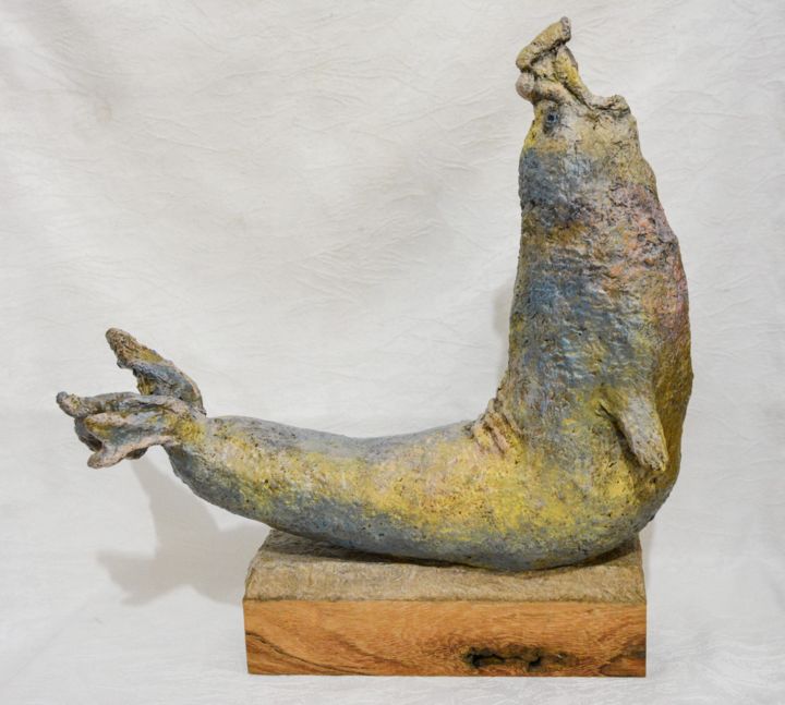 「BULL ELEPHANT SEAL」というタイトルの彫刻 Barake Sculptorによって, オリジナルのアートワーク, 紙
