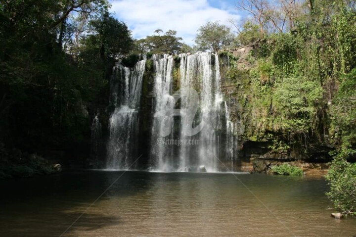 Photography titled "Cascade au Costa Ri…" by Brigitte Payen (B.PAYEN), Original Artwork