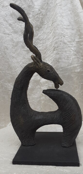 Escultura titulada "Antilope  contempor…" por Brigitte Bodo, Obra de arte original, Arcilla