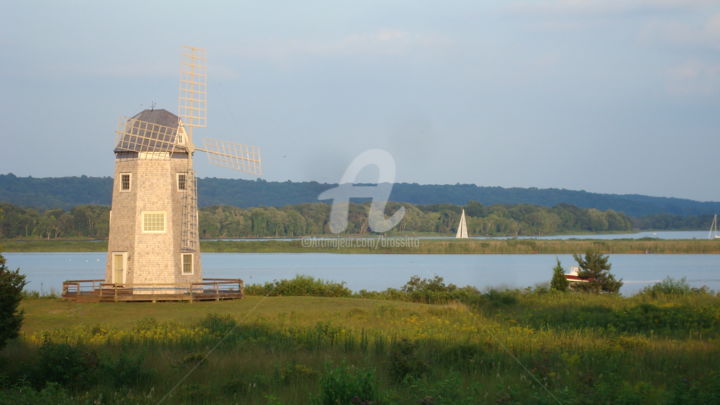 Photographie intitulée "Windmill in Essex" par B.Rossitto, Œuvre d'art originale