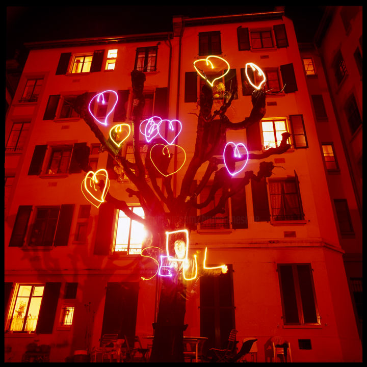 Photographie intitulée "Seul Coeur" par Bruno Mesrine, Œuvre d'art originale, Light Painting