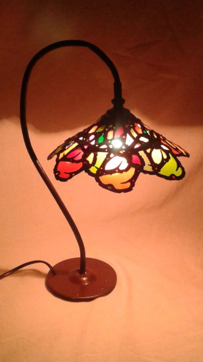 Design titled "Lampe fleur" by Bruno Ruhf-Sarkar, Original Art, Luminaire