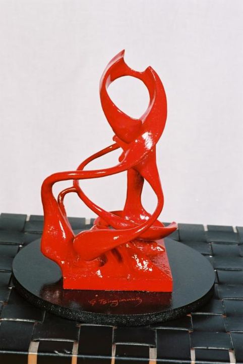 Sculpture intitulée "LADY IN RED" par Yiorgo Tsiroyiannis, Œuvre d'art originale