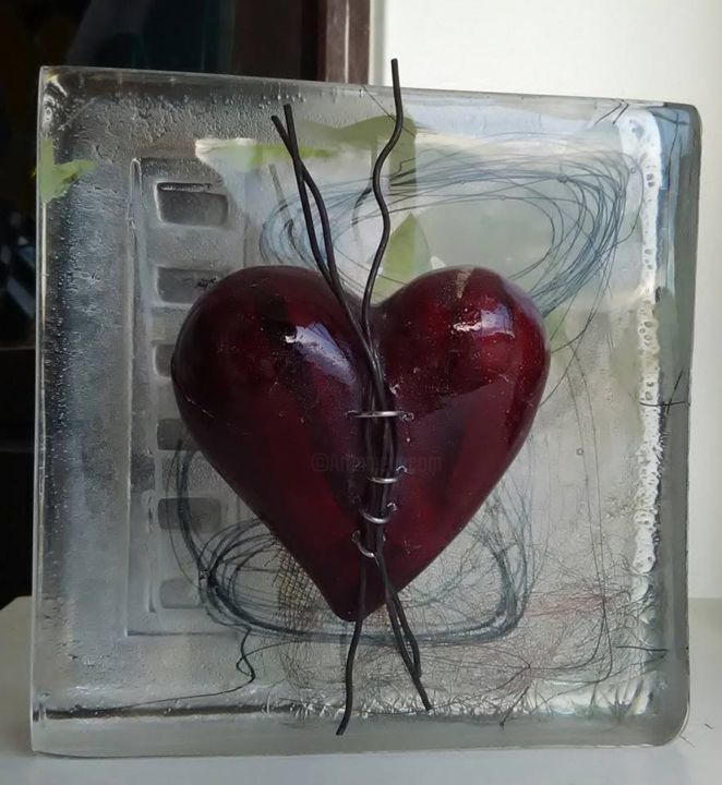 Escultura intitulada "Coração" por Conceição Cabral, Obras de arte originais, Vidro