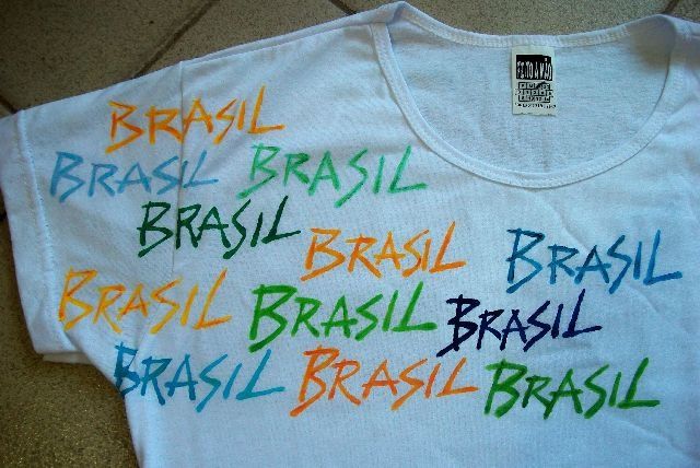Artcraft titled "camiseta,BRASIL_MAN…" by Javier Rebellato, Original Artwork