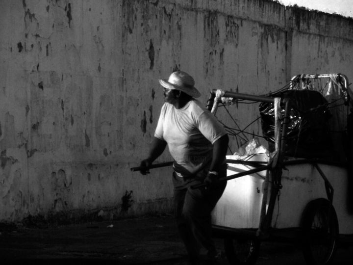 Photography titled "Carroceiro" by Vannucchi, Original Art, Digital Photography