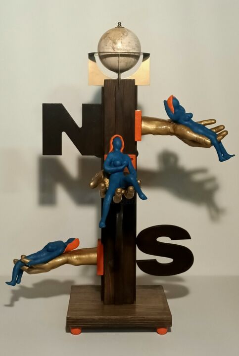 Sculpture titled "NSOE" by Carlo Alberto Pacifici, Original Artwork, Polymer clay