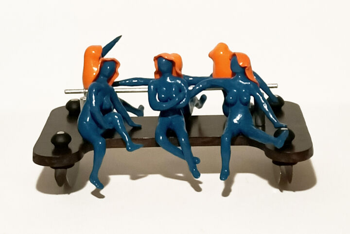 Sculpture titled "SWING" by Carlo Alberto Pacifici, Original Artwork, Polymer clay