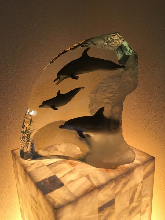 Sculpture titled "DELFINES" by Carlo Soto, Original Artwork, Resin