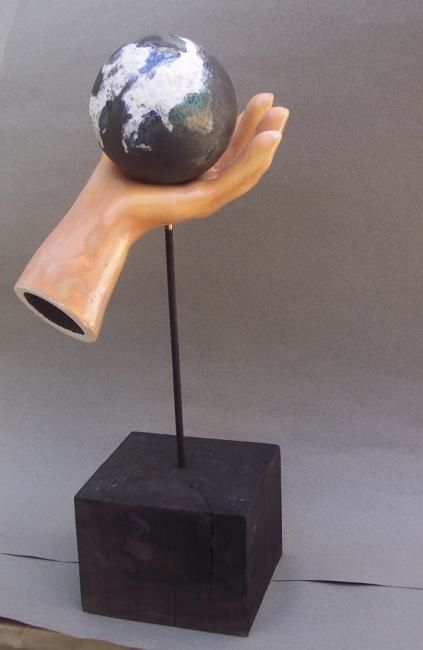 Sculpture titled "mensaje" by Carlos De Mattos, Original Artwork, Ceramics
