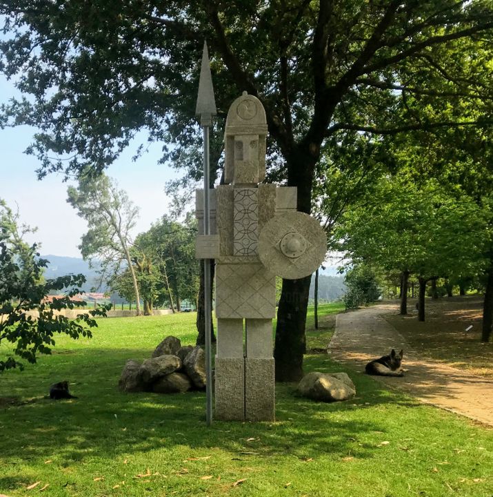 Sculpture intitulée "GUERREIRO GALAICO" par Carlos Rodrigues, Œuvre d'art originale, Pierre