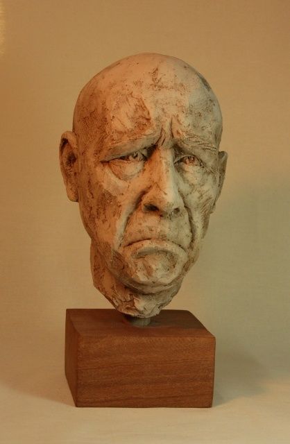 Sculptuur getiteld "Morrinha" door Carlos Tesouro, Origineel Kunstwerk, Terra cotta