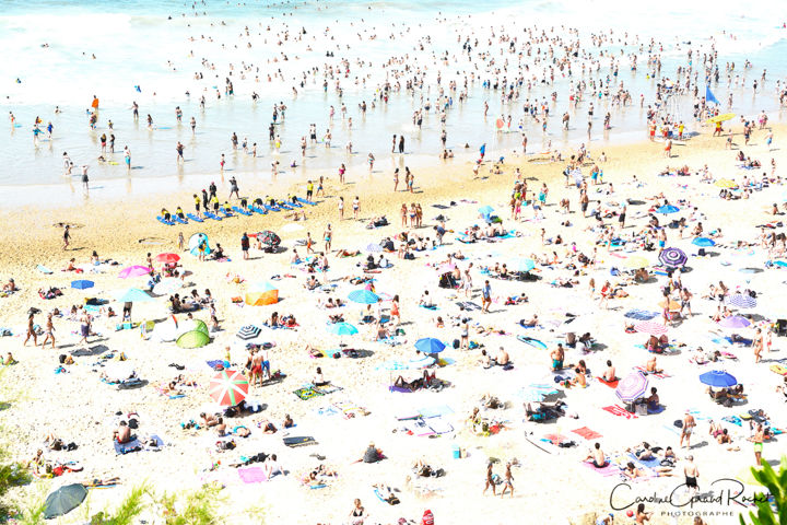 Photographie intitulée "BIARRITZ PLAGE" par Caroline Giraud Rachet, Œuvre d'art originale, Photographie numérique Monté sur…