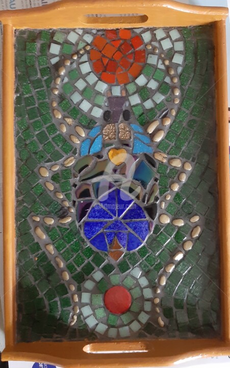 Sculpture titled "Le plateau scarabée" by Cassio-Galet, Original Artwork, Mosaic