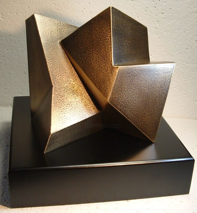 Sculpture titled "Macla" by Carlos Castanedo, Original Artwork, Bronze