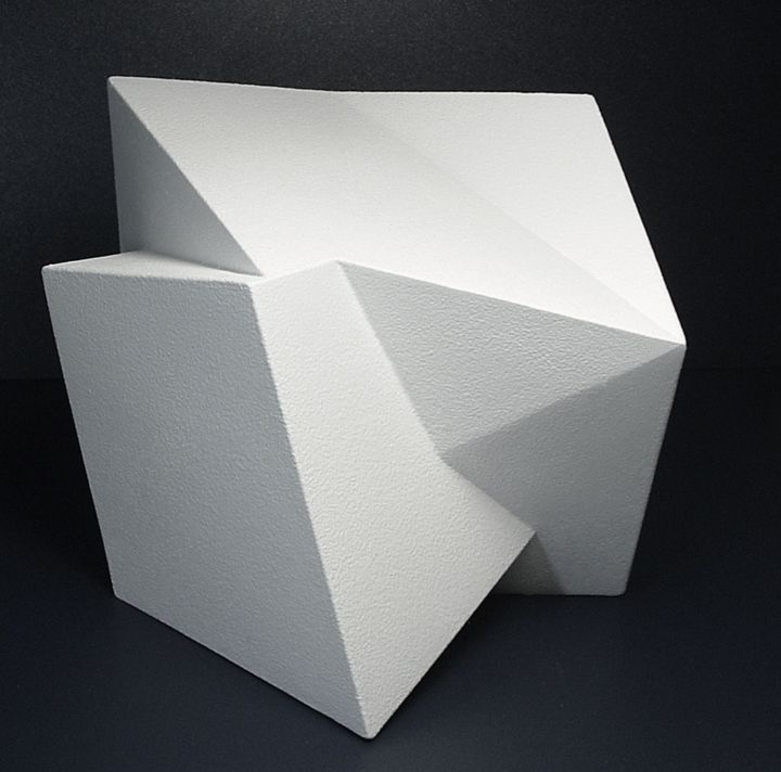 Escultura titulada "Hedron" por Carlos Castanedo, Obra de arte original, Resina