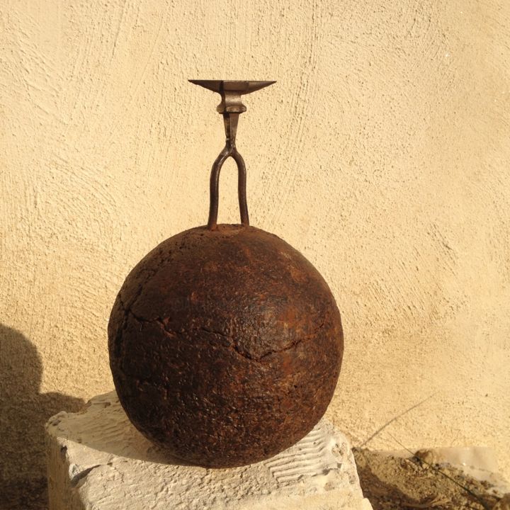 Sculpture titled "TOUT EST A REFAIRE" by Castor, Original Artwork