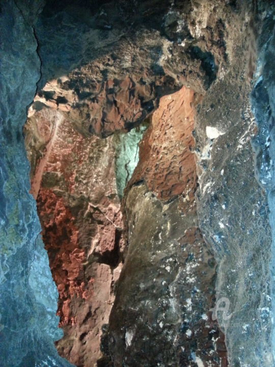 Photographie intitulée "La Grotte 1" par Catherine Oliver (Miss kat), Œuvre d'art originale, Photographie numérique