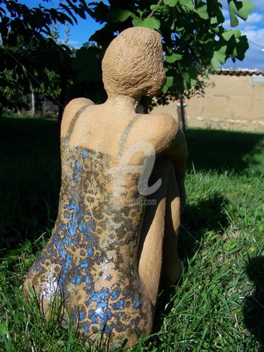Sculpture titled "philomène" by Catherine Demaugé Bost, Original Artwork, Ceramics