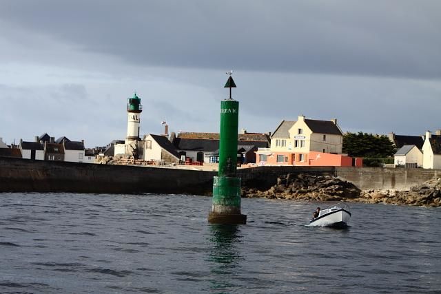 Photography titled "Arrivée à l'île de…" by Catherine Langlais, Original Artwork