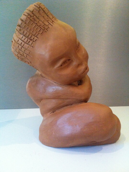 Sculpture titled "Protection" by Cécile Aubert, Original Artwork, Clay