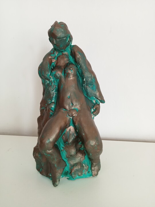 Sculpture titled "Cabaret" by Céline Estelle, Original Artwork, Clay