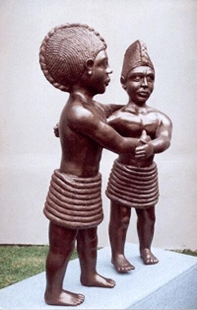 Skulptur mit dem Titel "IBEJIS" von Celso Cunha Neto, Original-Kunstwerk