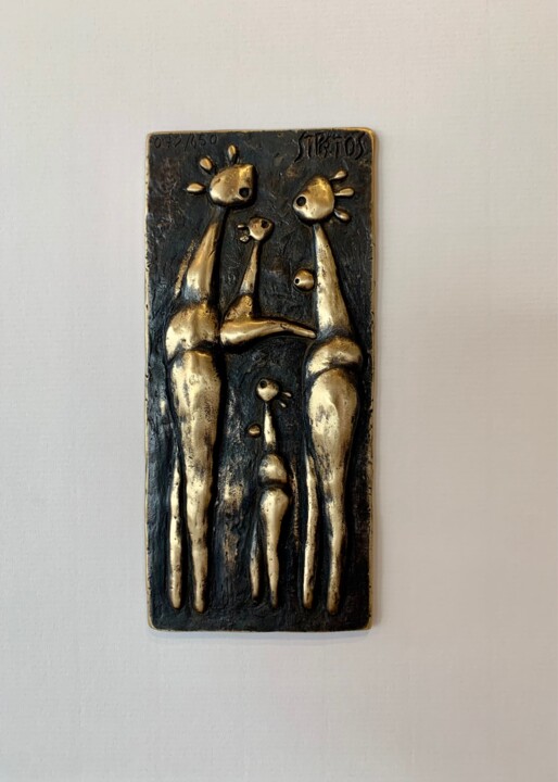 Sculpture titled "Bonheur familial" by Charles Stratos, Original Artwork, Bronze