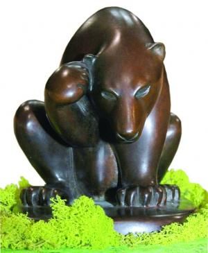 Sculpture titled "Ours à l'écoute du…" by Charles Favard, Original Artwork