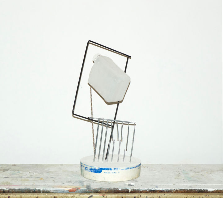 Skulptur mit dem Titel "Junk heap" von Charles Noir, Original-Kunstwerk, Gemischte Medien