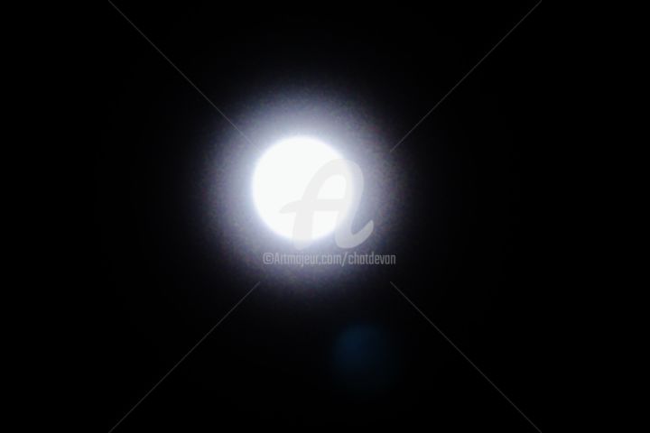 Photography titled "Pleine lune du 19-f…" by B.Payen, Original Art, Digital Photography